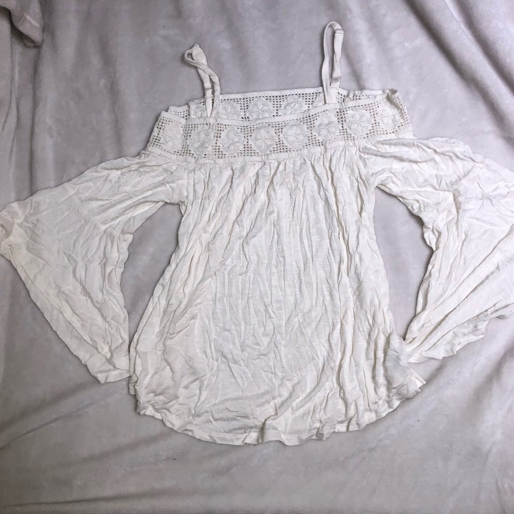 Flowy off the shoulder top Medium